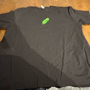 Black T-Shirt with Robinhood Logo